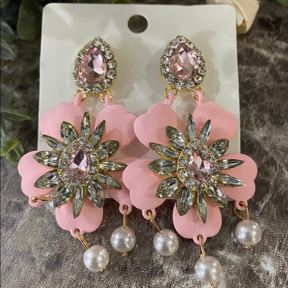 Fashion earrings